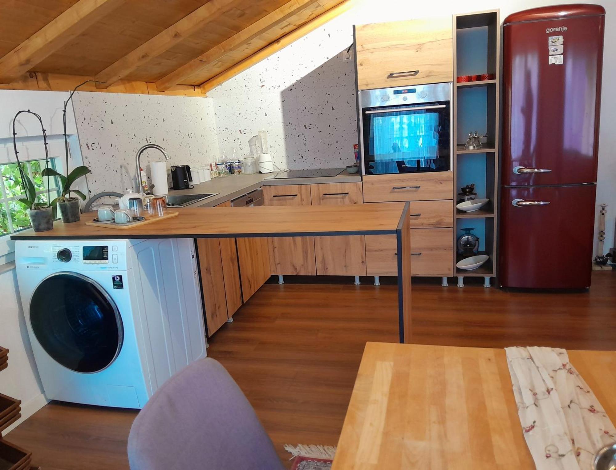 Mati Apartments Prishtina Пристина Екстериор снимка