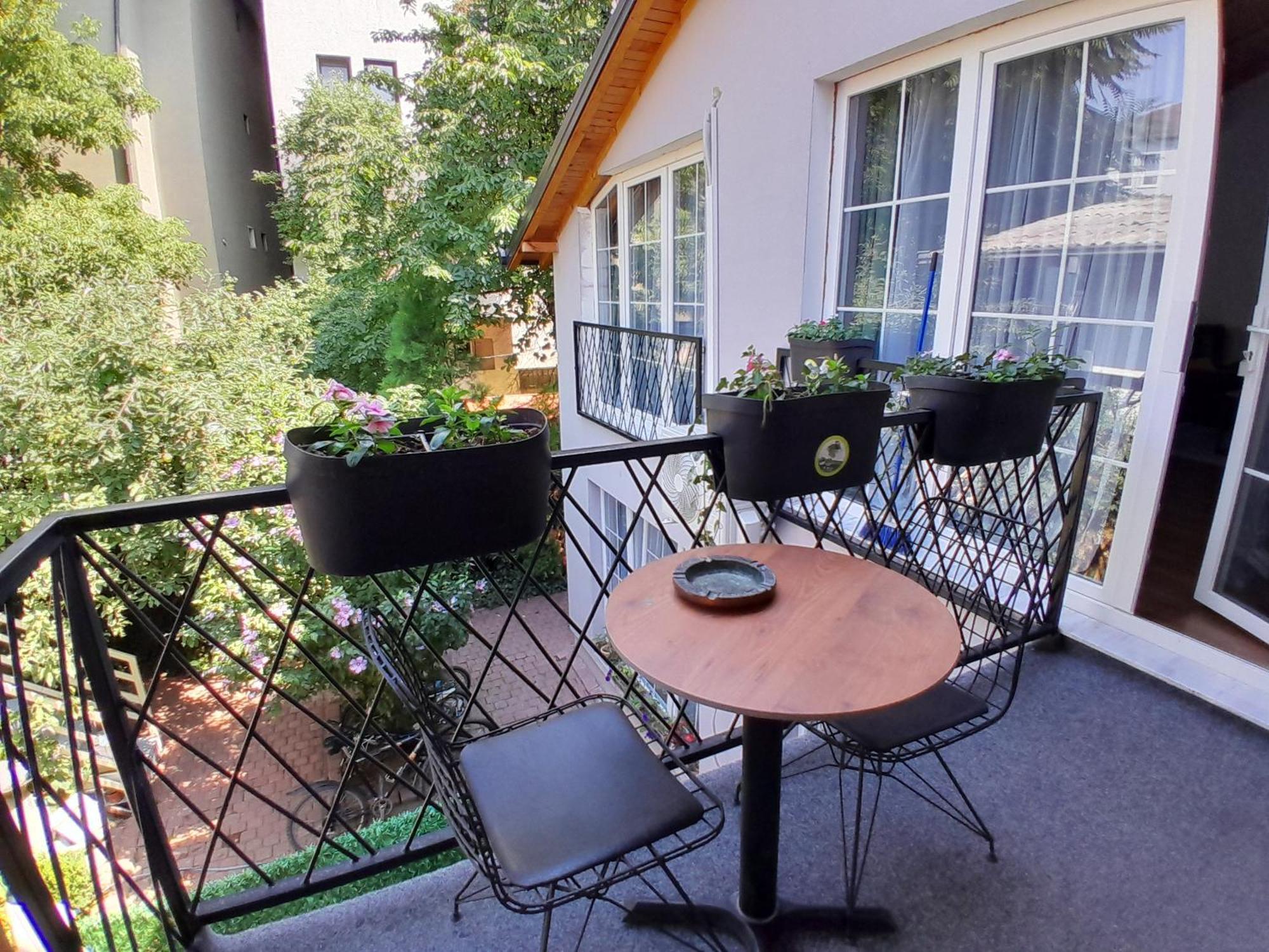 Mati Apartments Prishtina Пристина Екстериор снимка